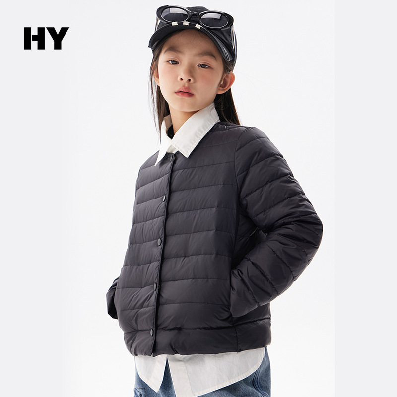 Children's lightweight down jacket, 2026 autumn/winter new style, girls' down jacket with inner lining and ribbed design, suitable for medium and large children.