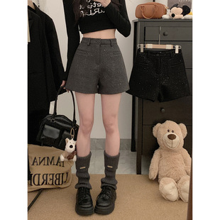 ���ü��W��Ƭë�����b��ѝŮ2025�ﶬ�������@��A�����e���ѝ��