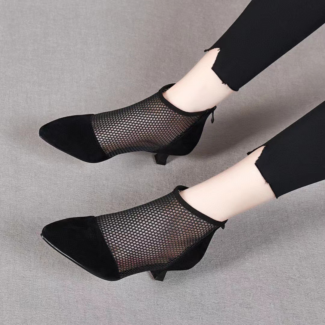 Sandal nữ da thật mũi nhọn gót thấp kiểu La Mã khoét lỗ thoáng khí — đen chi tiết 6