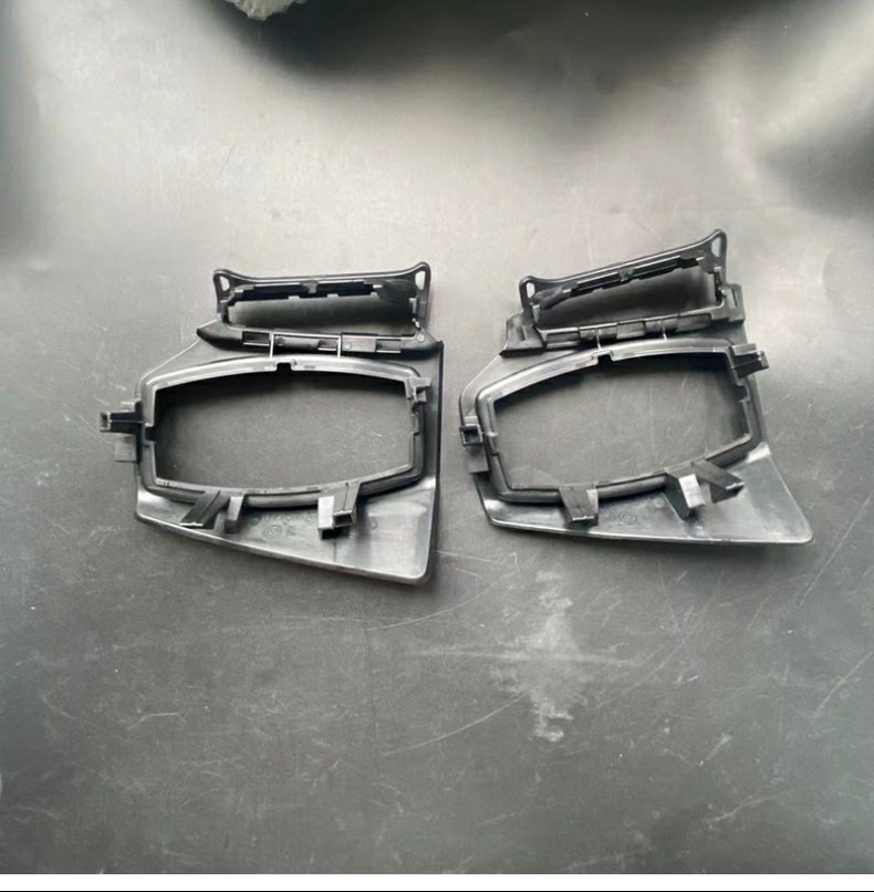 Suitable for Ford 12 15 17 Focus Headlight Switch Frame Air Outlet Outer Frame Panel Bracket Shell Cover