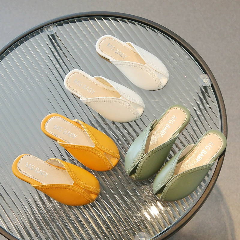 Детские тапочки 2025: летние модные домашние сандалии с закрытым носком для девочек, мягкая подошва, милые, для малышек и родителей, в стиле маленькой принцессы