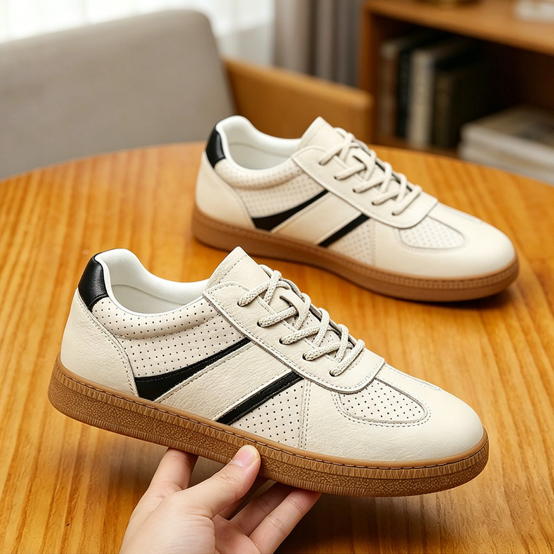 First-layer cowhide German training shoes, hollow shoes, men's sneakers, white shoes, genuine leather men's casual leather shoes, perforated shoes First-layer cowhide German training shoes, hollow shoes, men's sneakers, white shoes, genuine leather men's casual leather shoes, perforated shoes