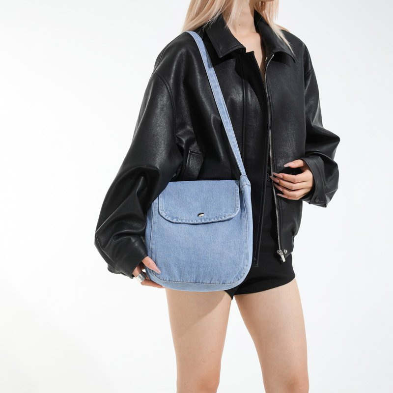 Denim Bag for Women 2025 New Trendy Stylish Versatile Shoulder Bag Niche Super Popular Commuter Crossbody Bag