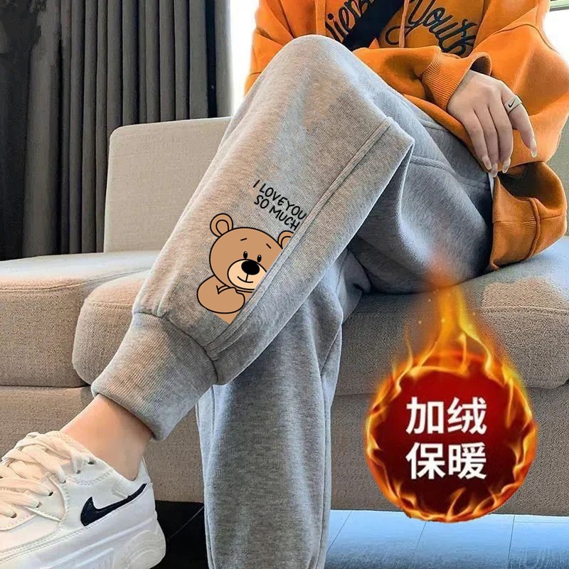 알파벳 베어 스크류 그레이 팬츠 플러스 벨벳