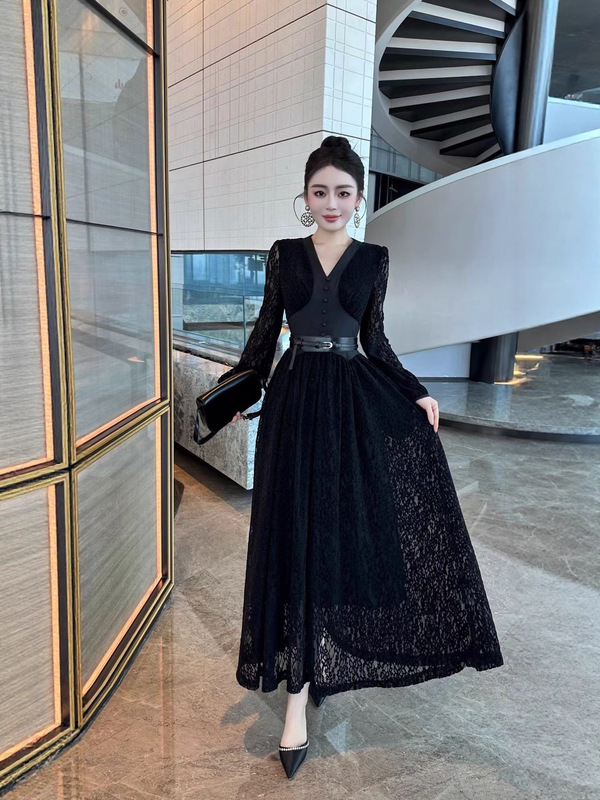 优雅贵气款欧美风女装2025年夏季V领长袖收腰显瘦气质蕾丝连衣裙|undefined