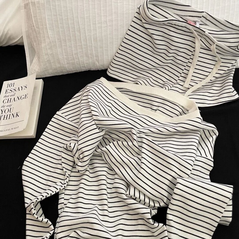 Black and White Stripesd Slanted Shoulder Sweet Long-Sleeved Pajamas for Women Summer 2025 New Spring & Fall Shorts Home Wear Two-Piece Set Black and White Stripesd Slanted Shoulder Sweet Long-Sleeved Pajamas for Women Summer 2025 New Spring & Fall Shorts Home Wear Two-Piece Set