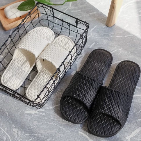 Летние тапочки для женщин, домашние нескользящие тапочки с мягкой подошвой для мужчин и женщин, подходят для всех сезонов, тапочки для ванной, домашние сандалии.