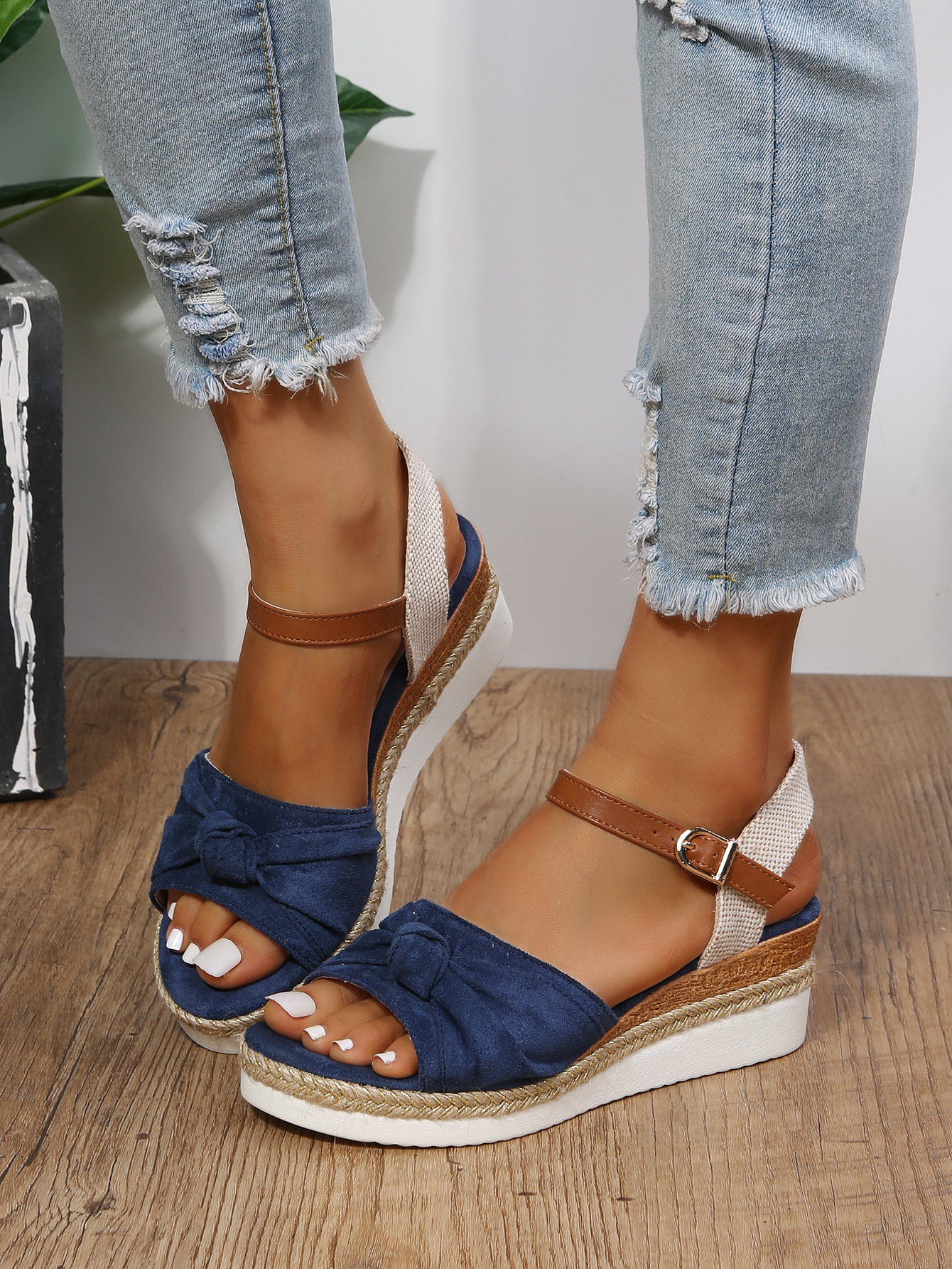 Title 28, Kadınlar için Balık Ağzı Tasarımlı Kenevir Hala...