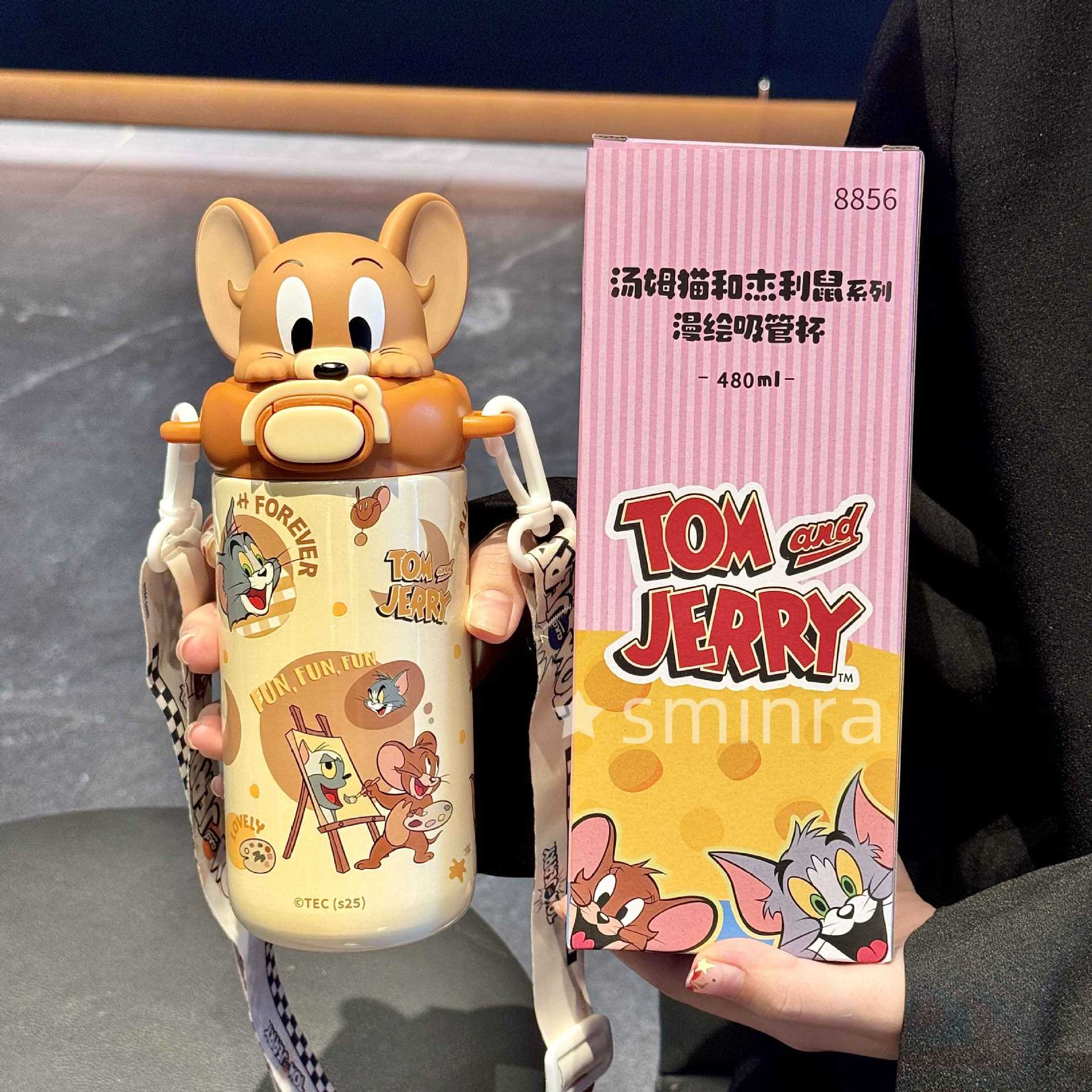 Gato y ratón copos calientes de alto valor facial 2025 nueva taza de paja taza de hielo de gran capacidad taza de agua de pareja