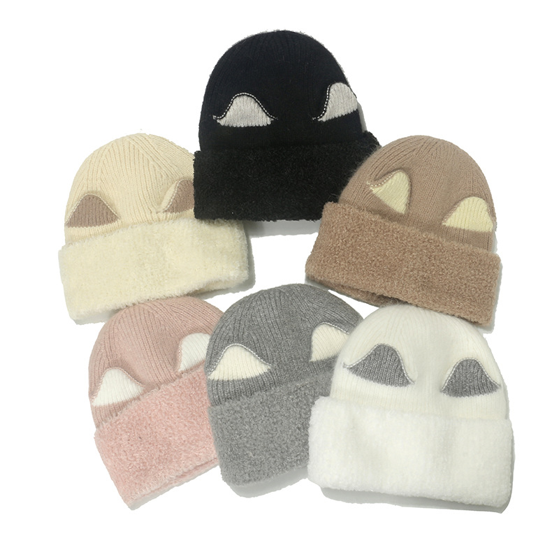 Knitted Beanie Hat For Women With Cat Ears Design Winter Style_voghion.com