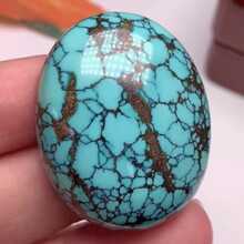 天然原矿绿松石裸石吊坠 高瓷高色 形状非常饱满 网花均匀 莹润 S