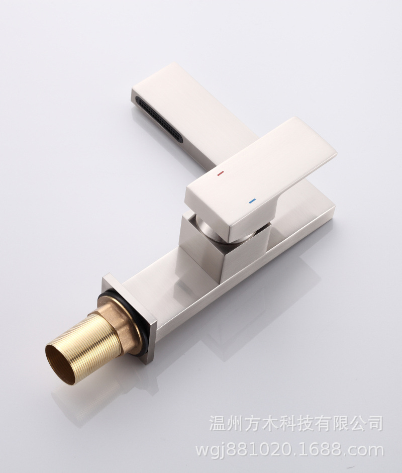 All-copper flat seven-shaped square creative bathroom, waterfall, single hole, single handle, side-opening basin, cold and hot water faucet for washing undefined