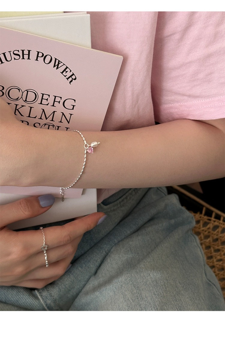1 Piece Quantity Daily Occasion Sterling Silver Material Heart Shape Pattern Elegant Heart Shape Sterling Silver Zircon Bracelets In Bulk