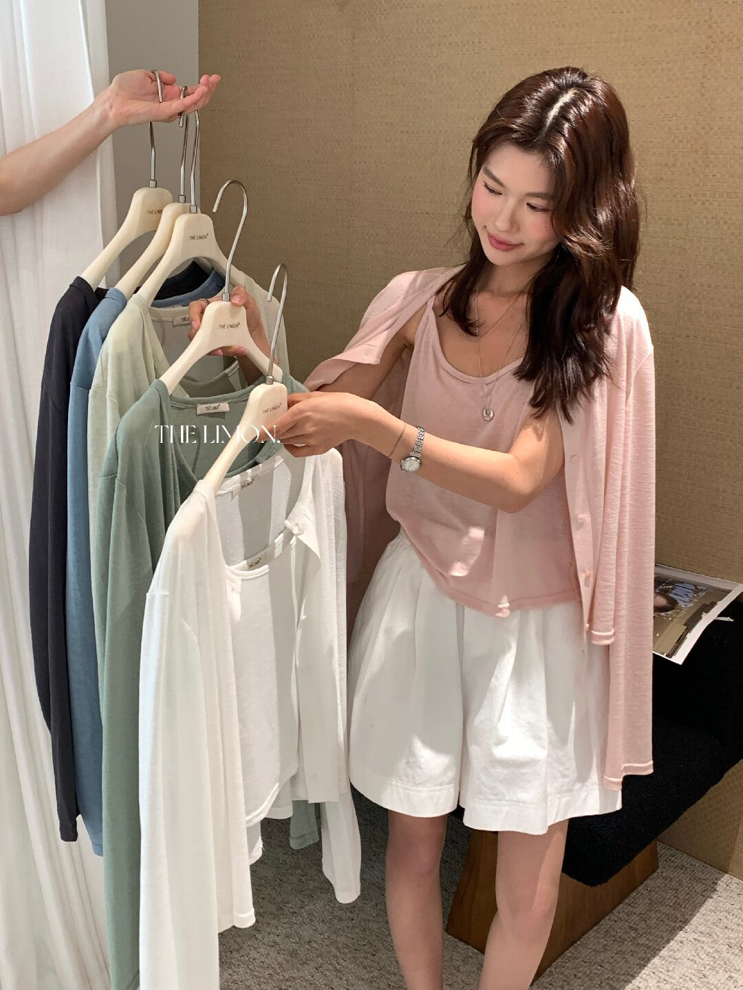 Bộ cardigan len mỏng kèm áo hai dây hai mảnh nữ mùa hè — Xám cacbon, xanh lam, màu hồng, Đậu xanh chi tiết 87