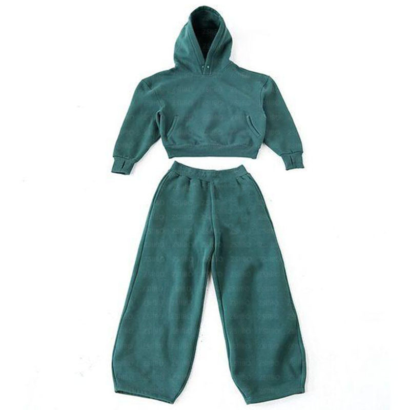 Nouveau pull tendance minimaliste de couleur unie avec un style décontracté à la mode et un sweat à capuche à col rond_voghion.com