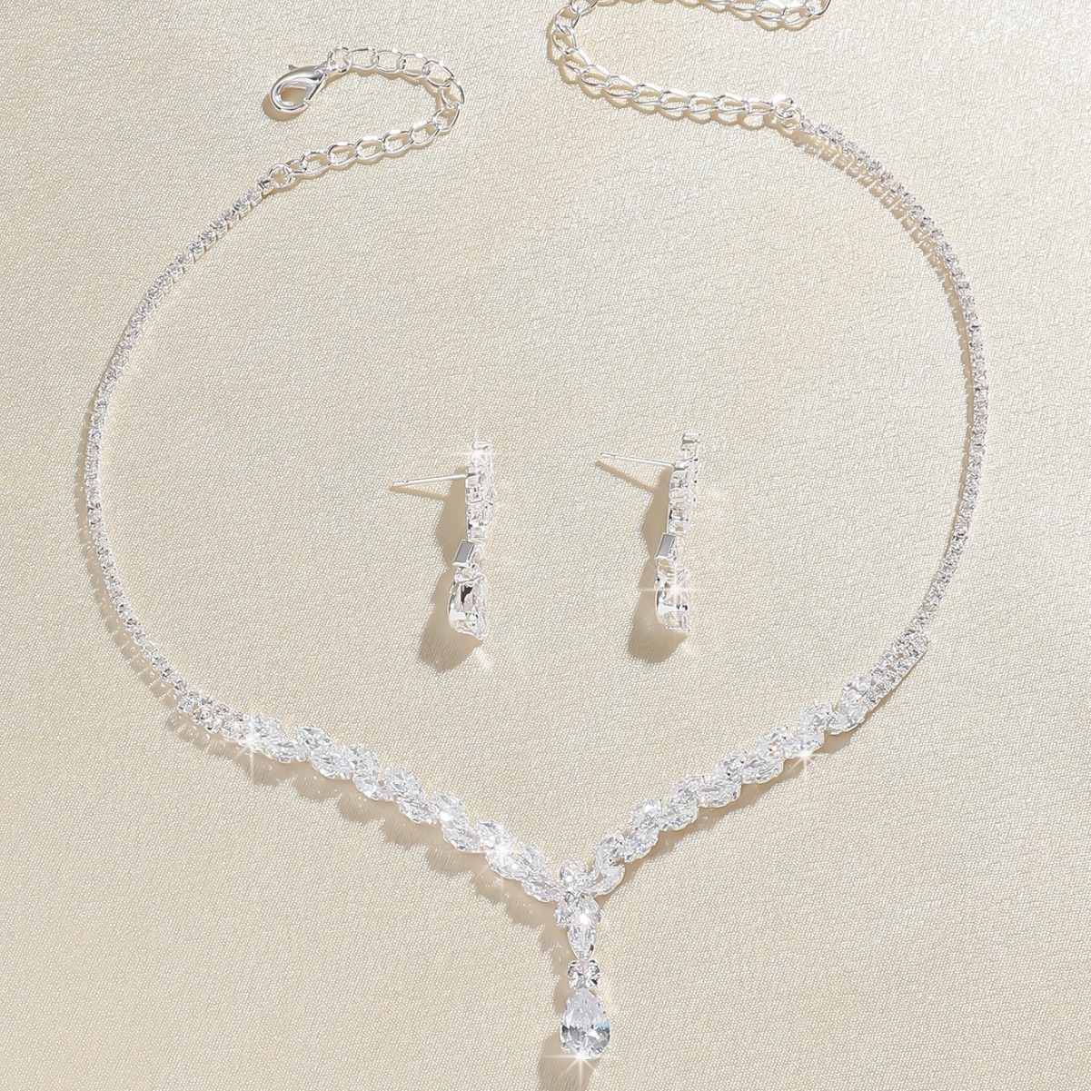Set collana e orecchini con zirconi gioielli di lusso donna_voghion.com