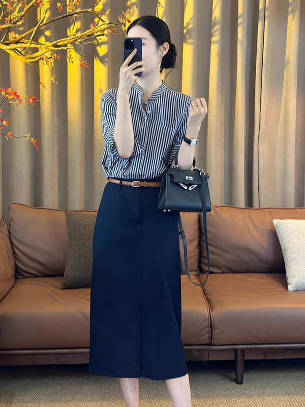 早秋时尚穿搭一整套装女洋气质显瘦条纹衬衫高腰半身裙两件套装女|undefined