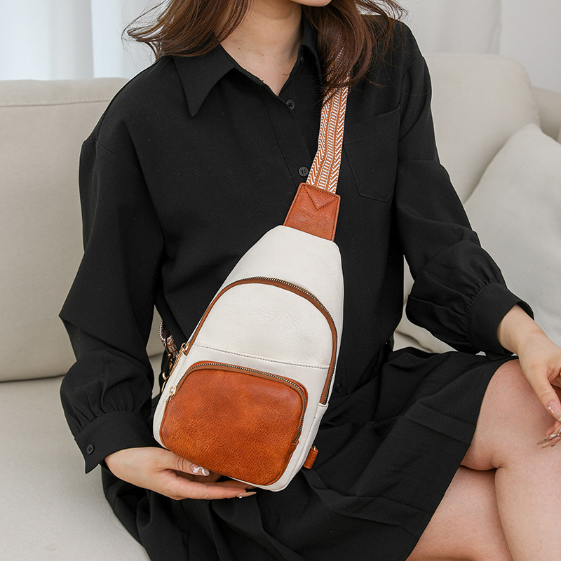 2024 New Korean Edition Versatile Fashion Single Cross Shoulder Backpack Casual Chest Women's Small Bag_voghion.com