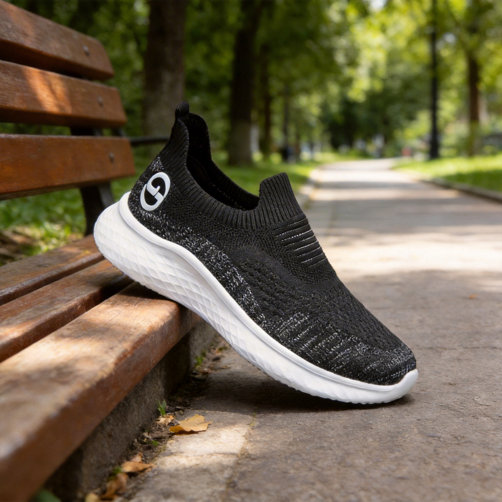 Sports Shoes, Casual Men's Shoes, Fashionable and Versatile, Lightweight Walking Shoes for Middle-Aged and Elderly People, Dad Shoes, Cross-Border Large Size, Fly-Knit Breathable