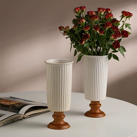 装饰花瓶;陶瓷工艺品