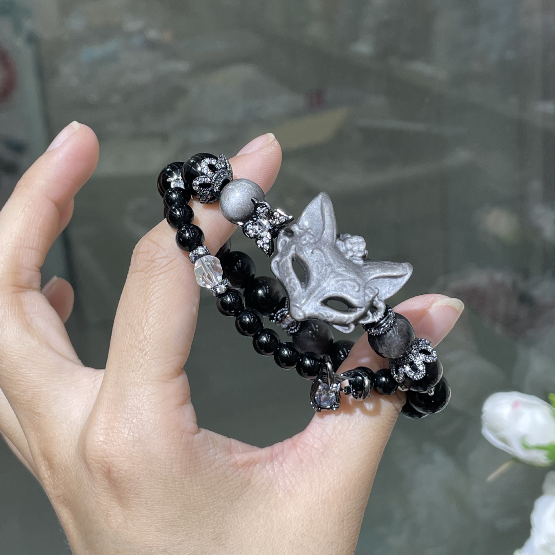 Natural Obsidian Double-loop Bracelet With Silver Fox For Women_voghion.com