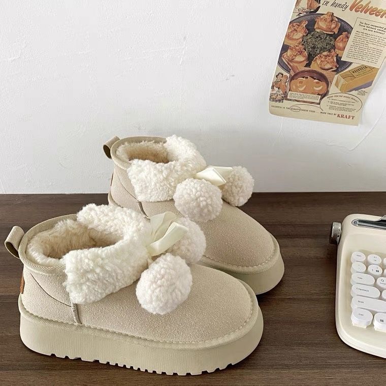 可爱毛球蝴蝶结厚底雪地靴女冬季保暖加绒加厚棉鞋毛毛短靴卡其色