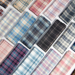 日系jkチェック柄生地プリーツスカート服スカート生地手作りdiy大肠シュシュ色织ポリエステル布ヘッド