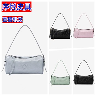 G��26���¿�PͲ��Ůʿ������μ�б���֙CС�������Ů��