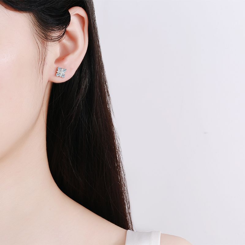 D Colour Moissanite Stud Earrings Sterling Silver Peace Knot_voghion.com