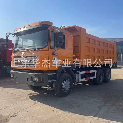 Yük maşınları Eight-Wheel Dump Truck for Transporting Gravel