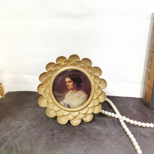 Retro European style restaurant bedroom American light luxury decorative painting living room wall painting combination entrance background wall hanging painting mural