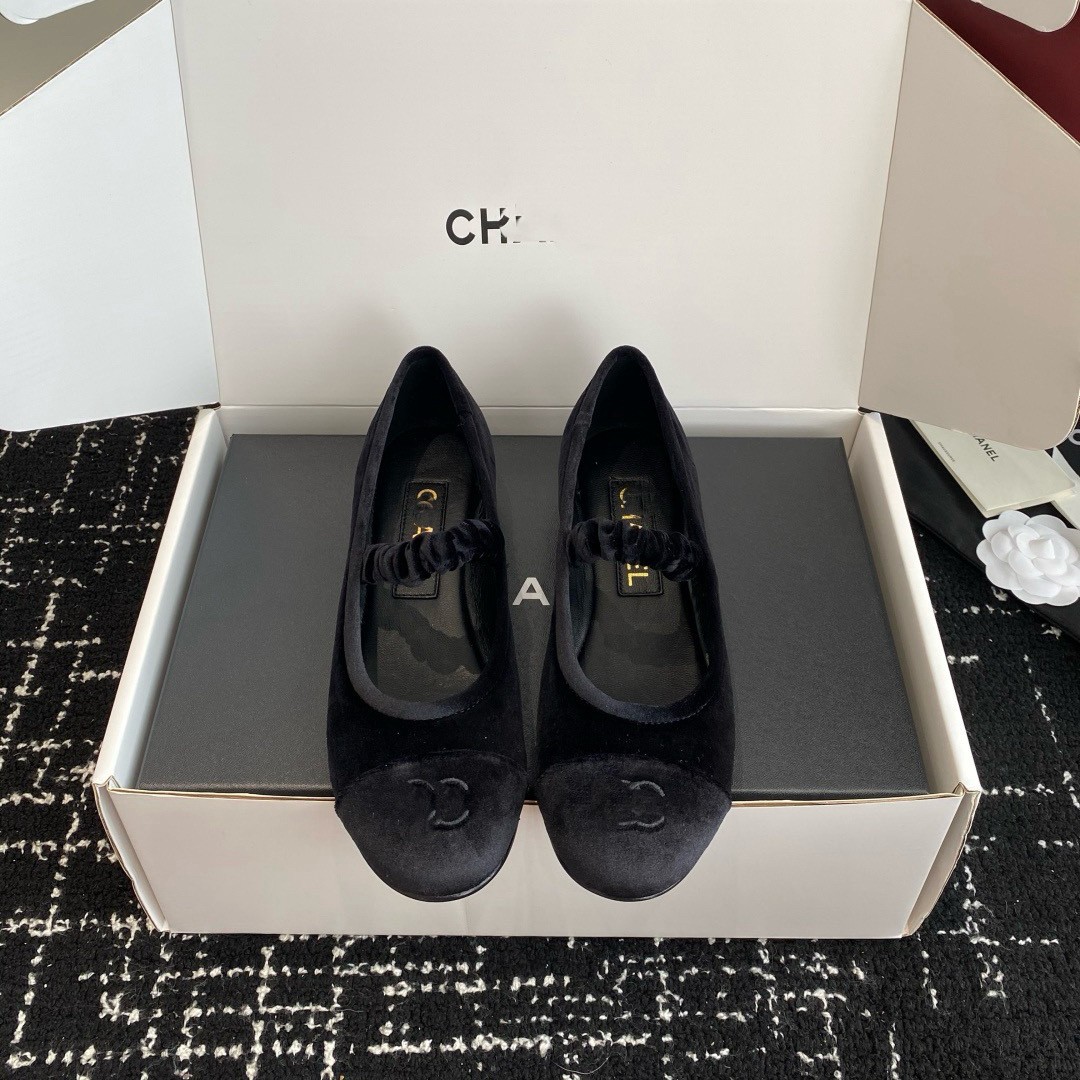 High Version Small Fragrance Color Matching Ballet Shoes for Women, Flat Shoes with One Strap, French Retro Mary Jane Shoes for Women