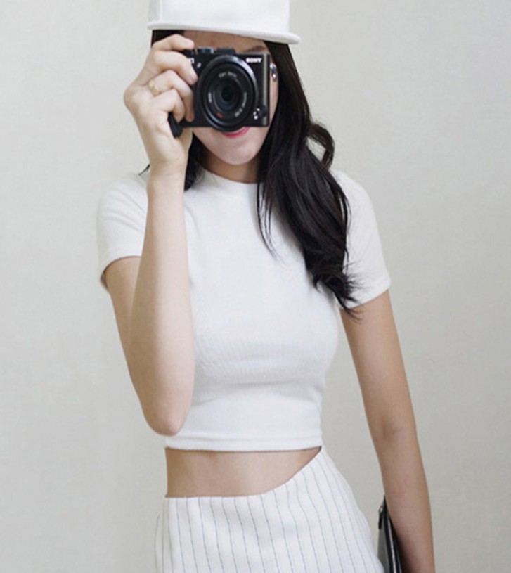 Solid color summer clothing