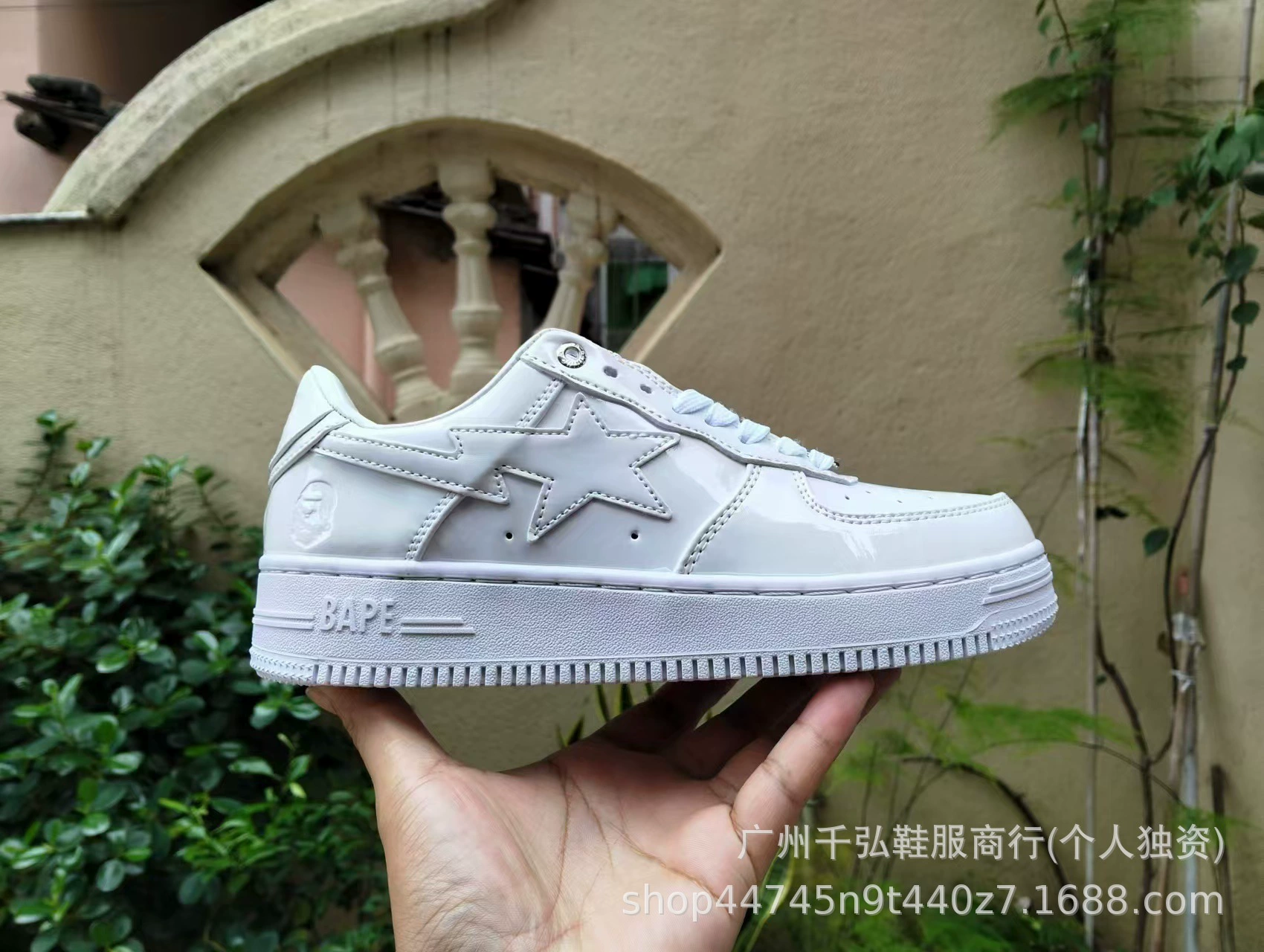 Кроссовки (BAPE) из лаковой кожи, блестящие с изображением головы обезьяны, уличный повседневный стиль