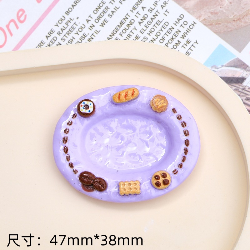 大きいカードのカラーの皿のクリームのゴムは樹脂のdiyのアクセサリの漫画のヘアピンの穴の靴を飾って部品を掛けます。