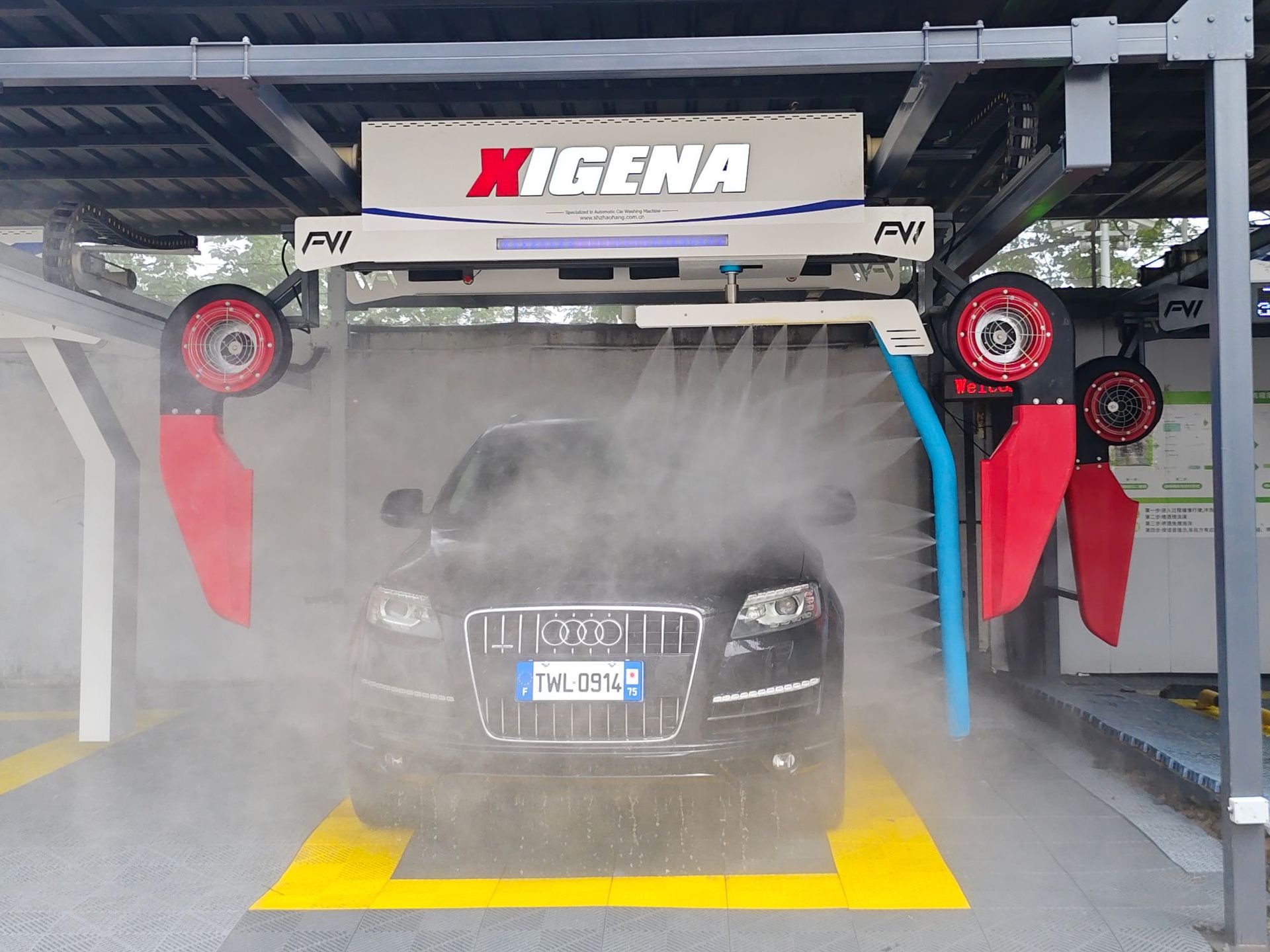 Fully Automatic Car Wash Machine 360 ° Contactless High-Pressure Foam Washing and Cleaning Machine for Residential Areas/Gas Stations/Parking Lots