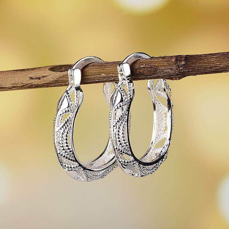 Joyas de brocado de nube hueco pendientes creativos de joyas transfronterizas europeas y estadounidenses desean aretes exagerados chapados en plata 925 image 3