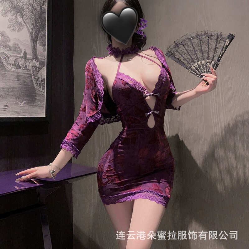 Dormila Original Erotic Lingerie Butterfly Print Deep V Sexy New Chinese Style Buttoned Cheongsam Pure Desire Purple Halter Neck