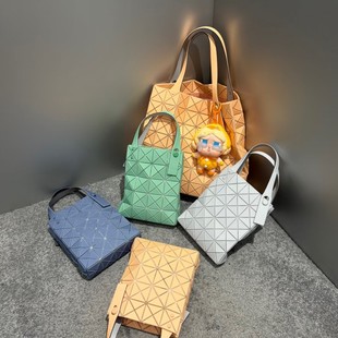 �ձ��¿�լ��PRISM�����ǹ�ɫ4����������8�μ�����mini���Ӱ�