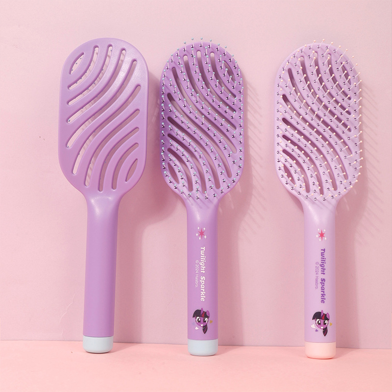 Square wet and dry massage comb