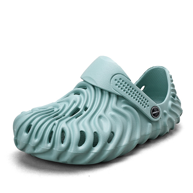 Sandalias de playa al aire libre de moda para hombres y mujeres, medio remolque, sandalias de doble uso de gran tamaño transfronterizo de verano, zapatos con agujeros al aire libre