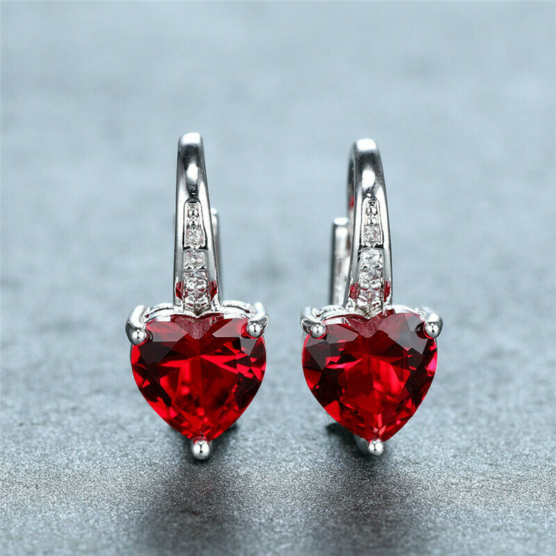 Fashion Heart Shape Copper Plating Inlay Zircon Hoop Earrings 1 Pair