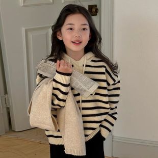 Girls Striped Sweater 2024 New Spring Style Hat Shirt Children's Spring and Autumn College Knitted Jacket