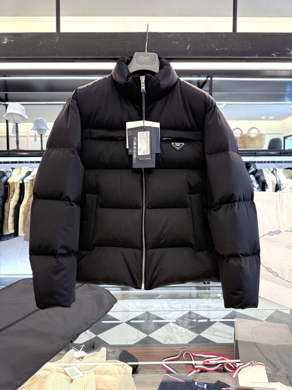 普家25ss 普家新款Re-Nylon系列鹅绒短款保暖羽绒服夹克外套|undefined
