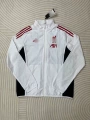 2526. New F Windbreaker LWP Beige