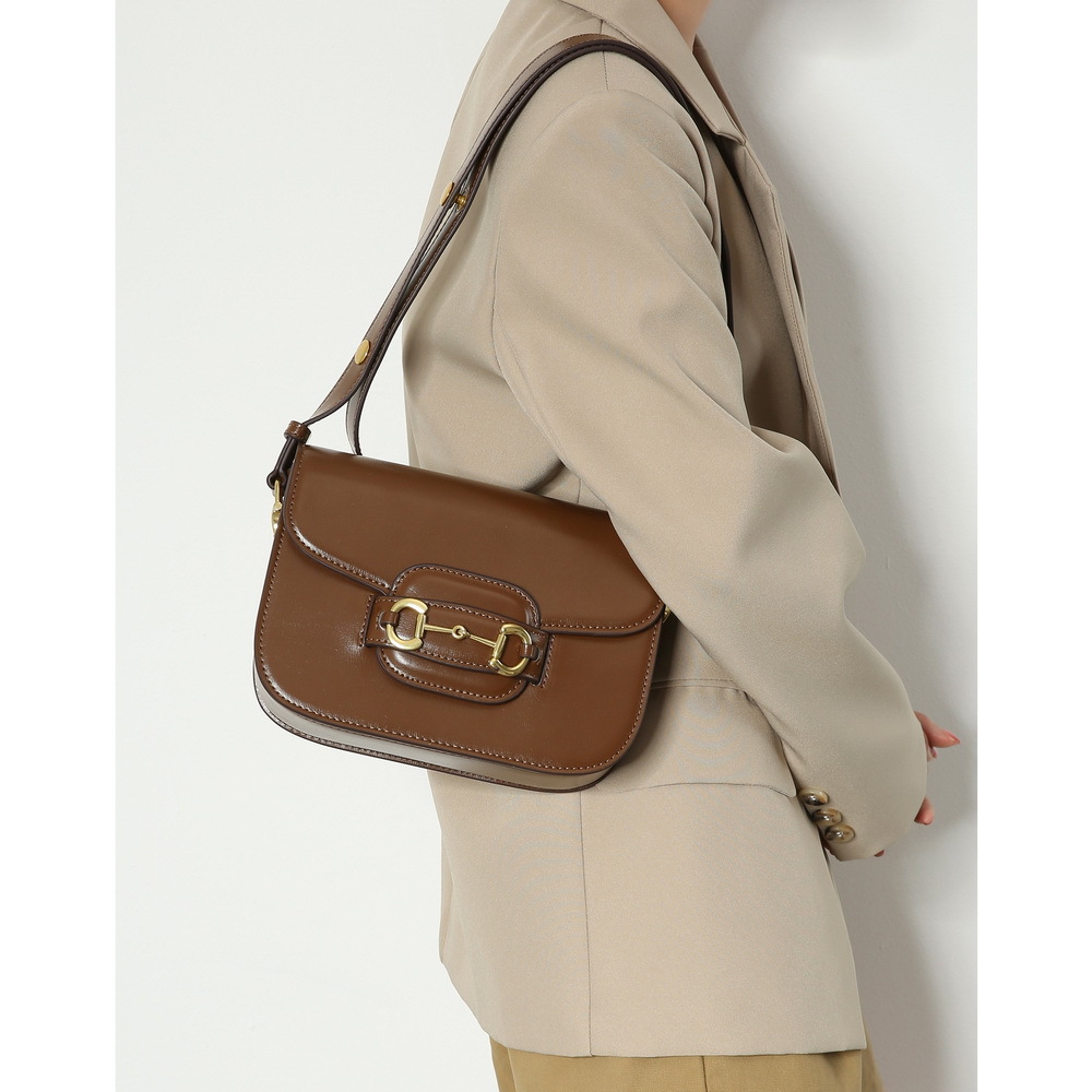 Sacs pour femmes Sac pour femme au design de niche avec boucle en mors de cheval rétro 1955 Sac de selle pour femme Sac messager à bandoulière pour presbytie_voghion.com