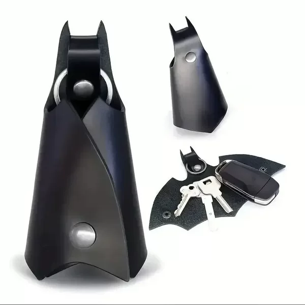 In-stock Halloween punk key case leather car keychain pendant bat-shaped key cover