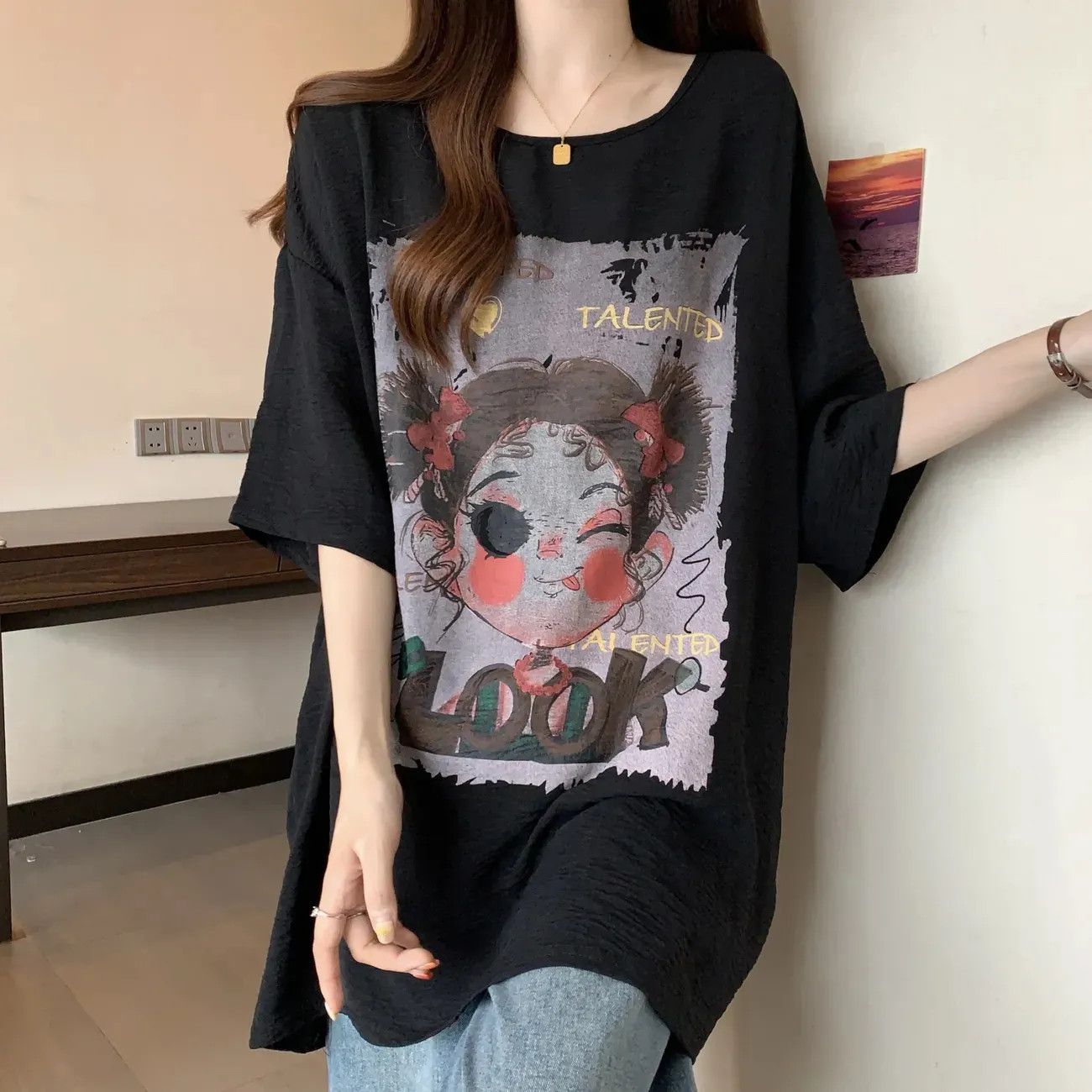 Camiseta de seda de hielo de manga corta de mm gordo de gran tamaño para mujer, camisa de fondo con estampado de dibujos animados de longitud media delgada de verano image 5