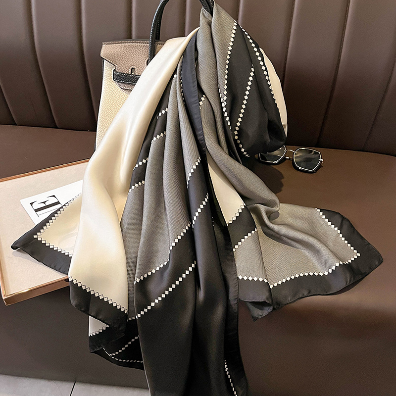 Women's Casual Color Block Satin Silk Scarf display picture 1