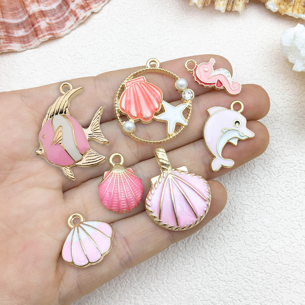 4g Weight Pendant Jewelry Making Type Shell Inlay Material DIY Jewelry Accessories, Keychain Classification 1 Piece Quantity Alloy Material Starfish, Ocean, Hippocampus, Shell, Horse Pattern Marine Style, Simple Style Style Enamel, Enamel Craft Pink Color 1 Piece Alloy Shell Starfish Ocean Hippocampus Pendant DIY Jewelry Accessories Keychain 4